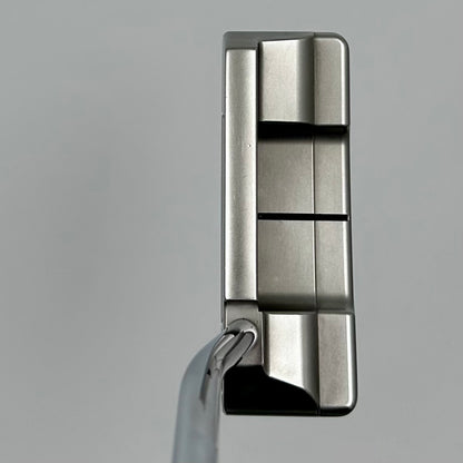 Scotty Cameron Select Squareback / 34"