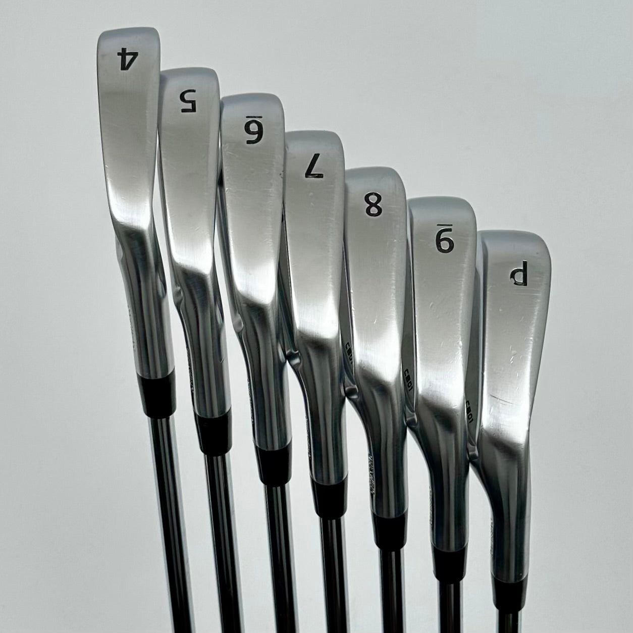 OneSwing CB01 Forged 4-P / Regular / KBS Tour
