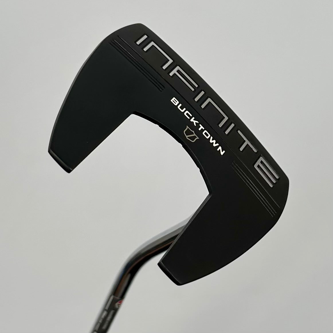Wilson Staff Infinite Bucktown / 34"