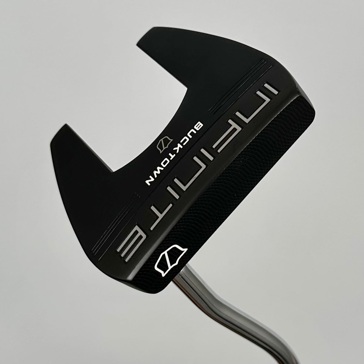 Wilson Staff Infinite Bucktown / 34"