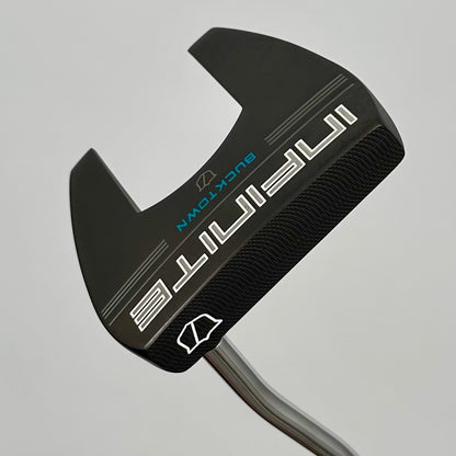 Wilson Staff Infinite Bucktown / 33"