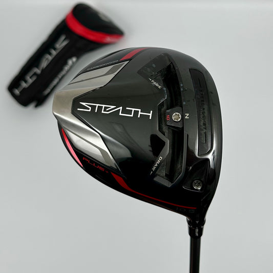 TaylorMade Stealth Plus+ Driver 10,5° / Regular / Fujikura Speeder NX 50-R
