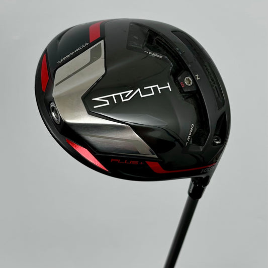 TaylorMade Stealth Plus+ Driver 10,5° / Regular / Fujikura Speeder NX 50-R