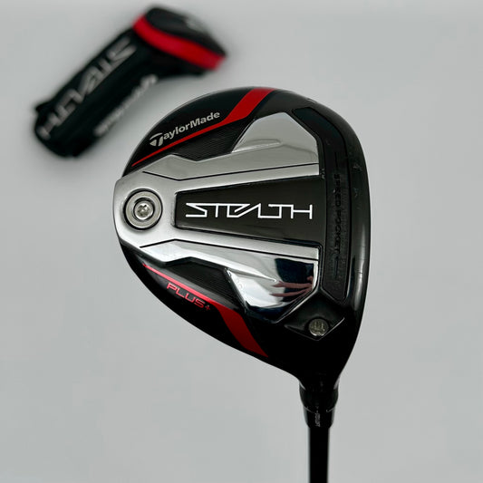 TaylorMade Stealth Plus+ FW3 15° / Regular / Hzrdus RDX Smoke Red 5.5 65g FW