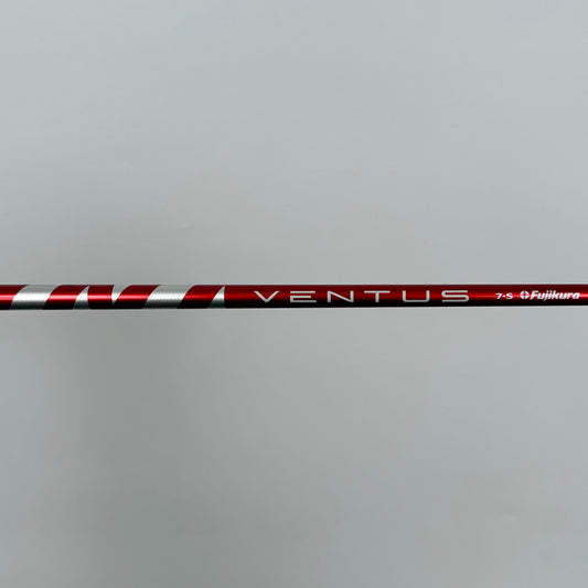 Fujikura Ventus Red 7-S VeloCore / Stiff / Titleist