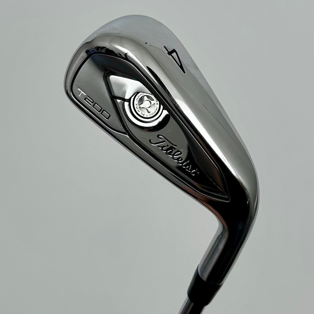 Titleist T200 J4 / Stiff / Project X Rifle 6.0