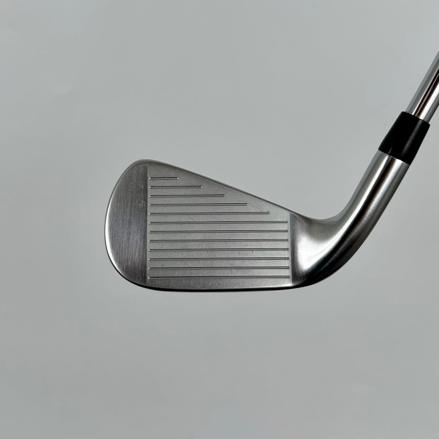 Titleist T200 J4 / Stiff / Project X Rifle 6.0