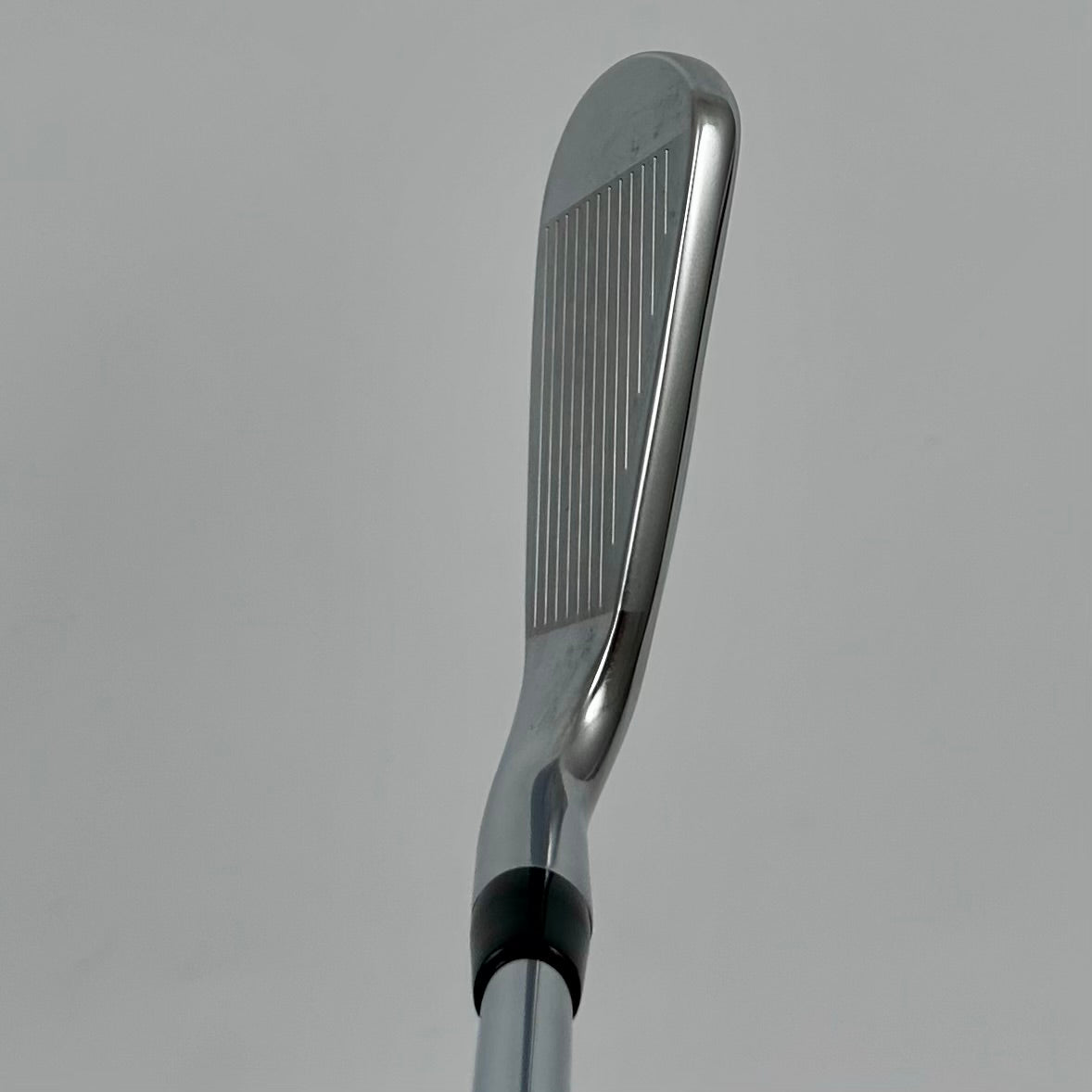 Titleist T200 J4 / Stiff / Project X Rifle 6.0