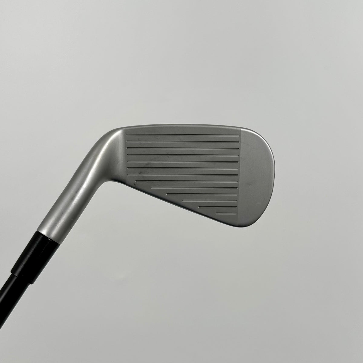 TaylorMade P-UDI 4 22° / Stiff / Mitsubishi MMT 105 S