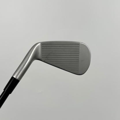 TaylorMade P-UDI 4 22° / Stiff / Mitsubishi MMT 105 S