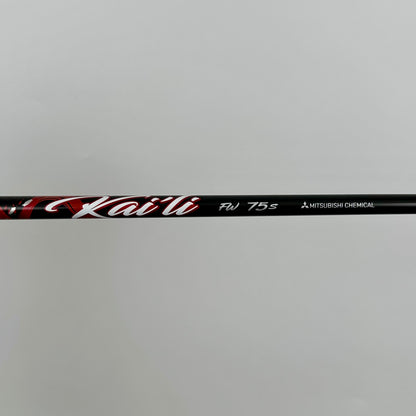 TaylorMade Stealth 2 Plus FW3 15° / Stiff / Mitsubishi Kai´li Red FW 75S