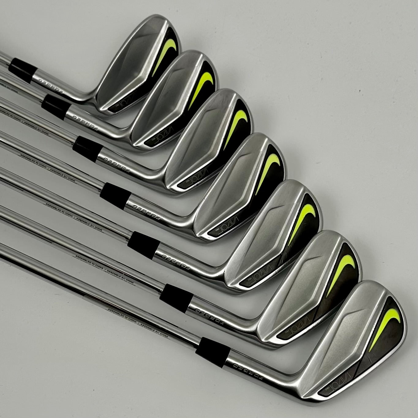 Nike Vapor Pro Forged 4-P / Regular / TT Dynamic Gold R300