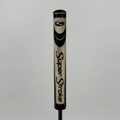 Odyssey White Hot RX V-Line Fang / 34"