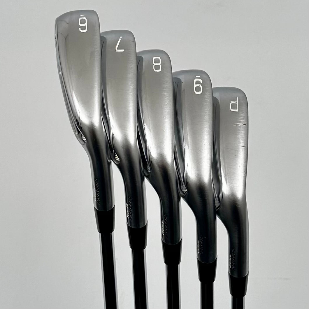 Mizuno JPX 919 Hot Metal 6-P / Regular / Nippon N.S.PRO Modus 3 Tour 105 R