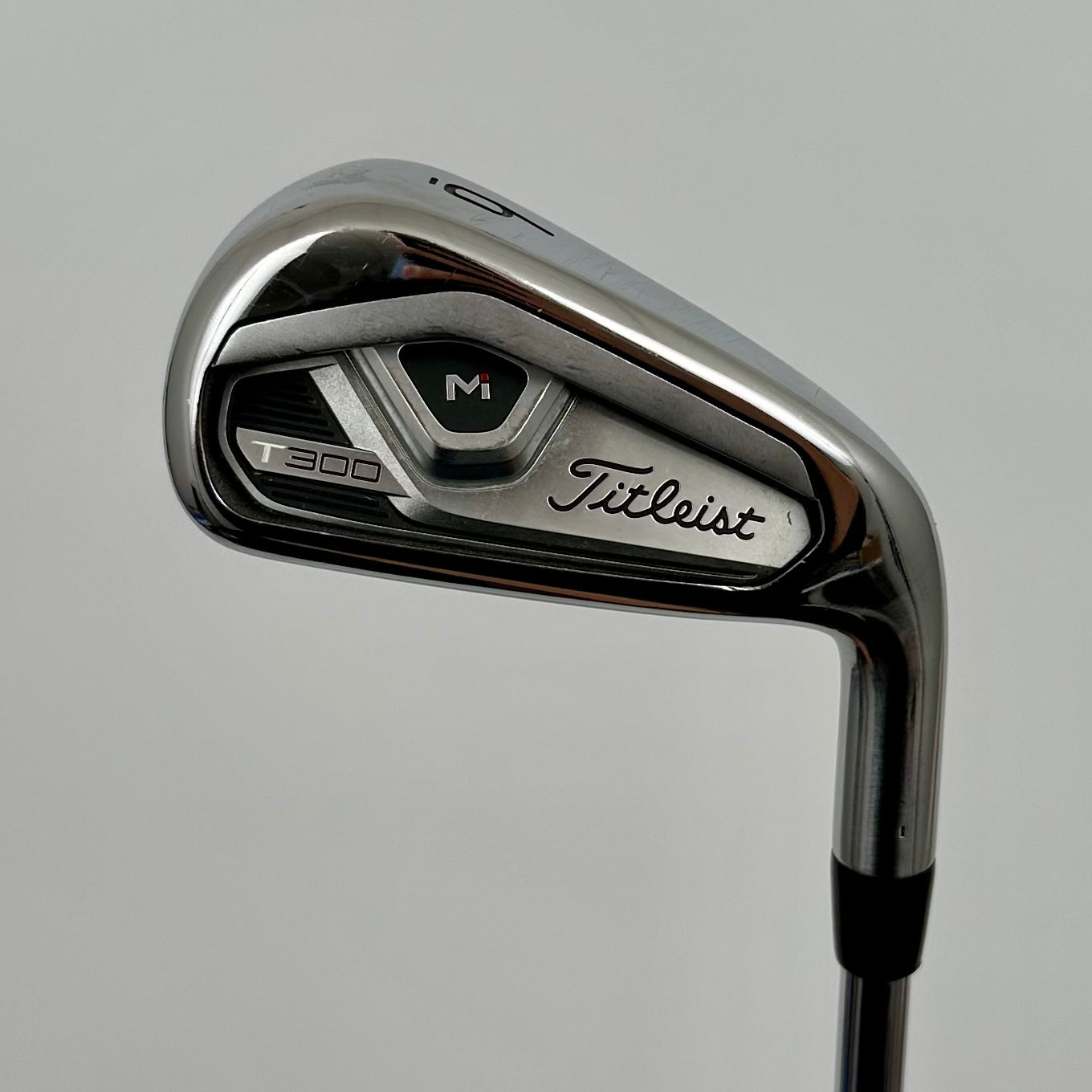 Titleist T300 6-GW / Regular / TT AMT Red R300