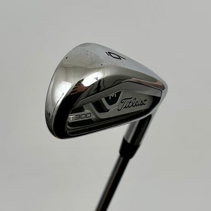 Titleist T300 6-GW / Regular / TT AMT Red R300