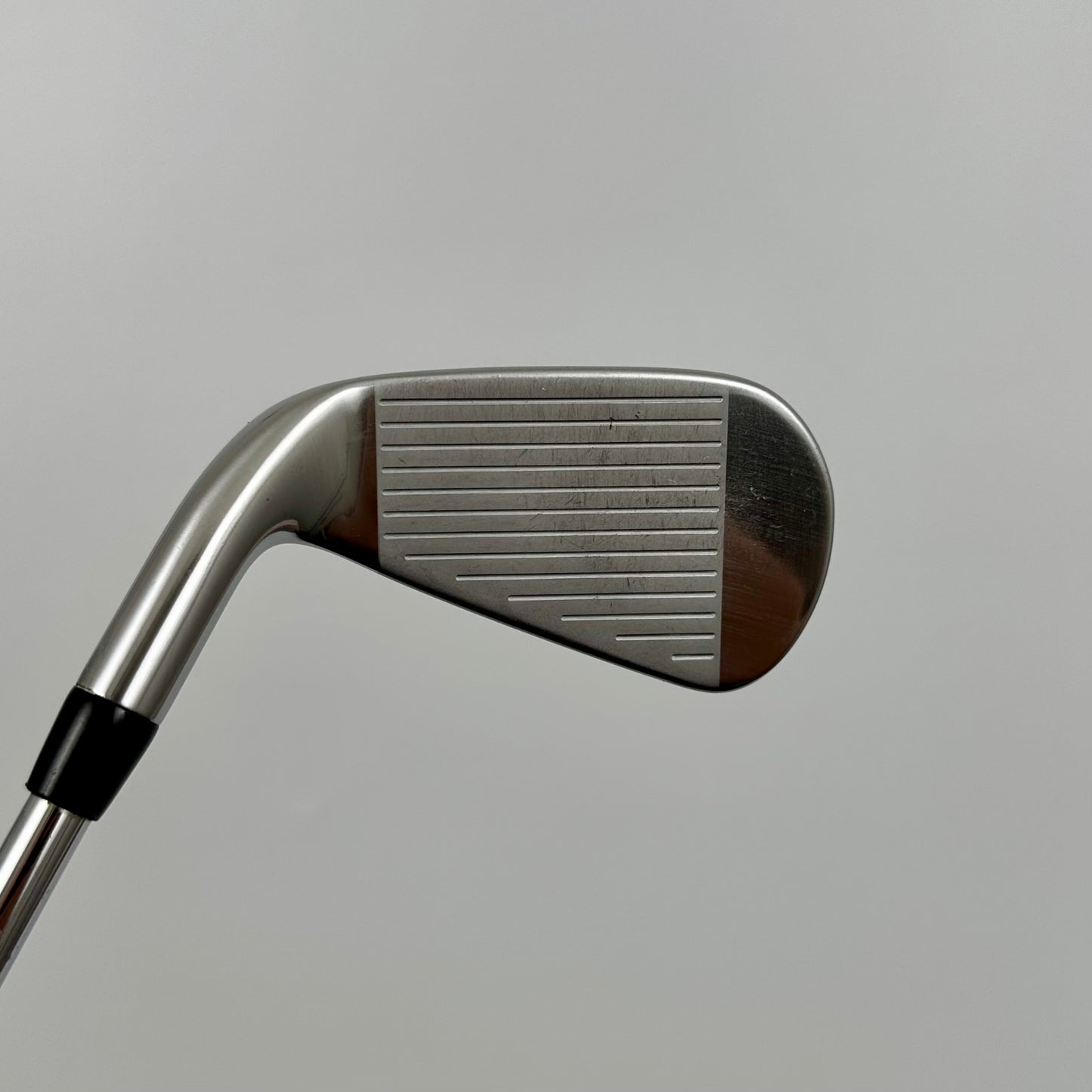 Titleist T300 6-GW / Regular / TT AMT Red R300