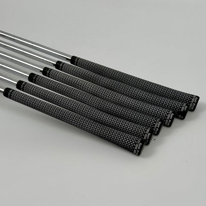 Titleist T300 6-GW / Regular / TT AMT Red R300