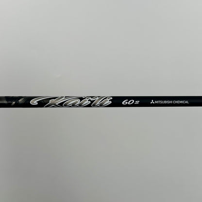 Mitsubishi Kai´li Dark Waves White 60-S / Stiff / Cobra Future Fit 33