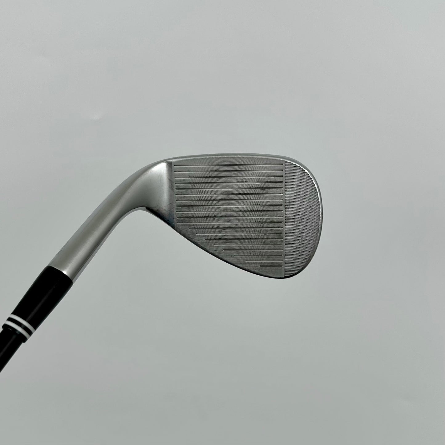 Cleveland CBX4 Zipcore 50° / Wedge-flex / UST Mamiya Recoil Dart 80 Wedge