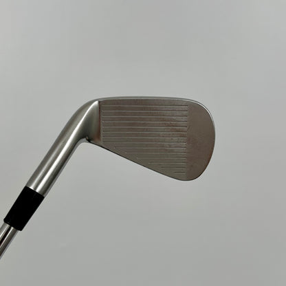 TaylorMade P7MC 4-P / Stiff / KBS Tour 120 S