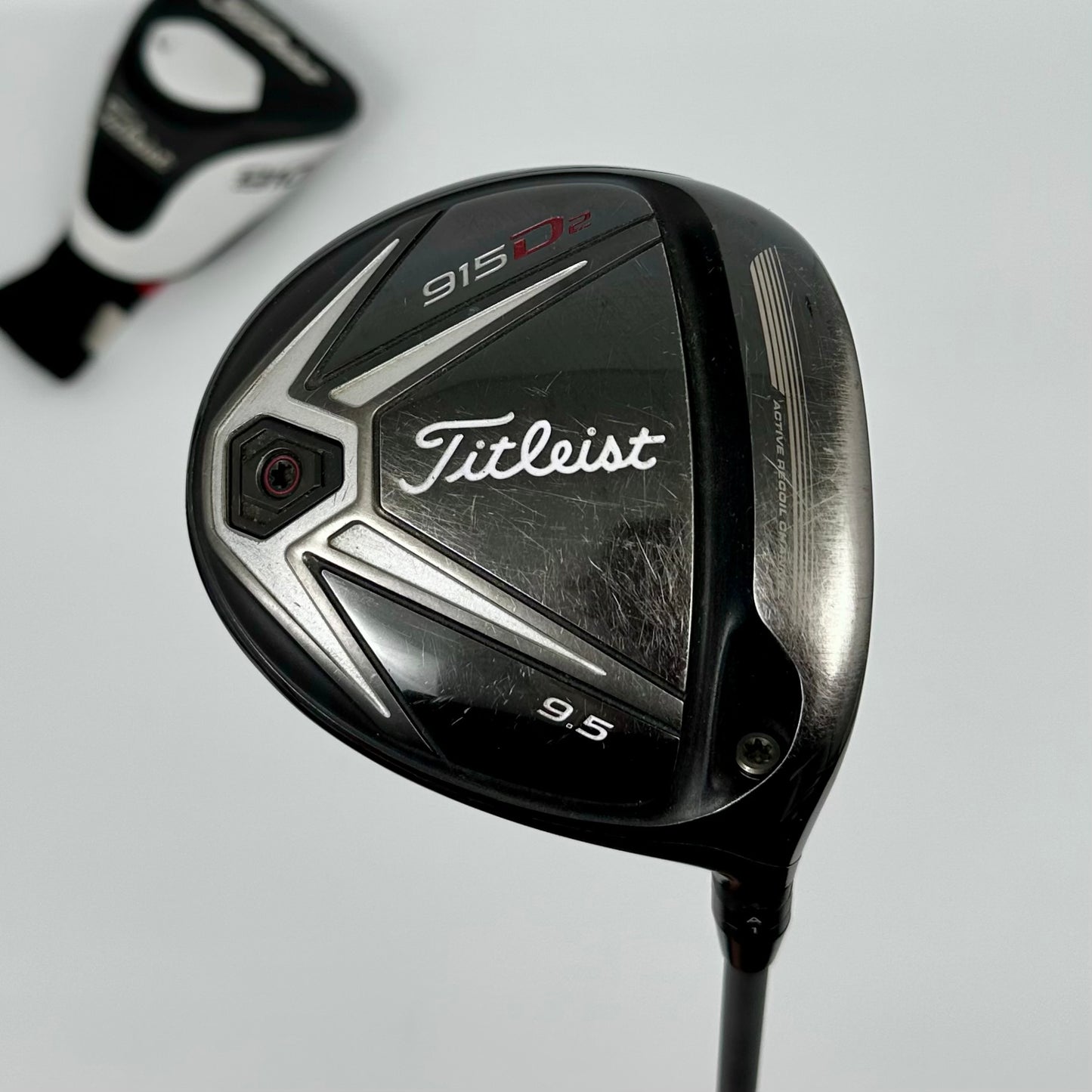 Titleist 915 D2 Driver 9,5° / Regular / Mitsubishi MMT 40 R