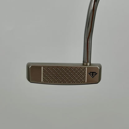 Odyssey Toulon Design Memphis / 35"