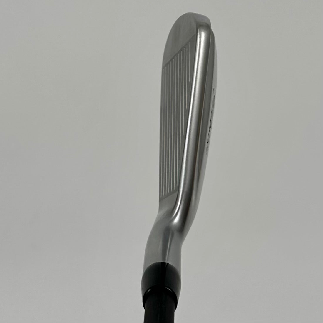 Titleist T250-U 4G Utility 2 18° / X-Stiff / Hzrdus Black Gen5 6.5 80g HY
