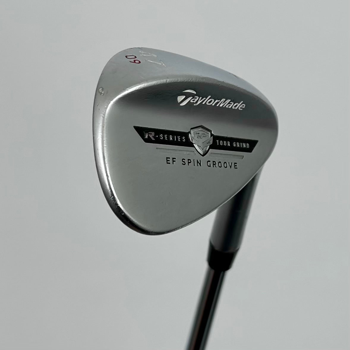 TaylorMade R-Series 47° / Wedge-flex / KBS Tour-V 125
