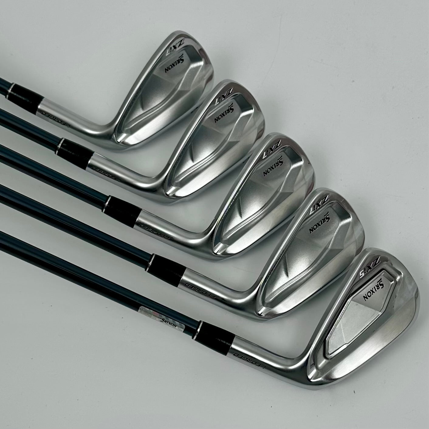 Srixon ZXi7 / ZXi5 6-P / Senior / UST Mamiya Recoil Dart F2 65