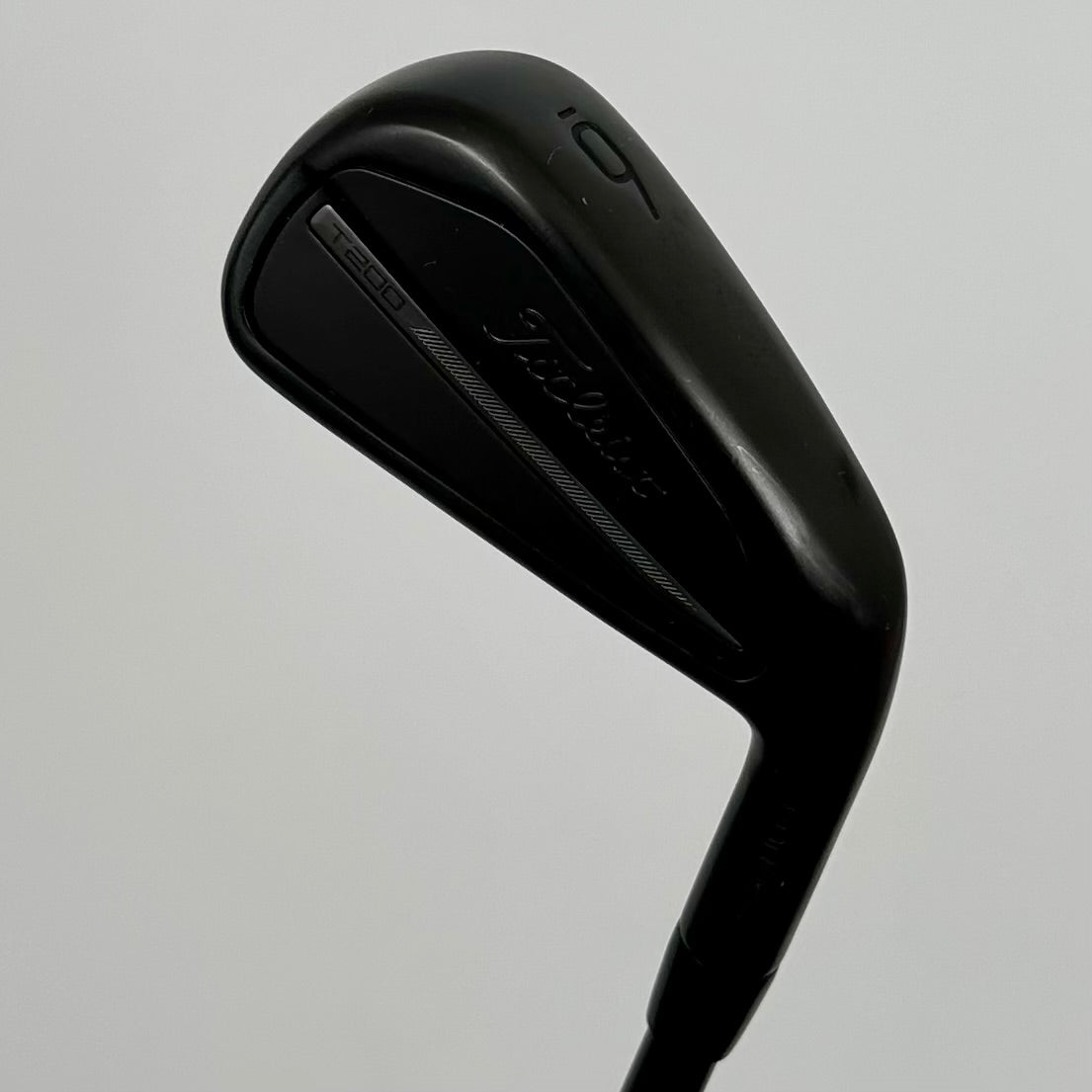 Titleist T200 3G Black LTD Edition 5-P / Regular / TT AMT Black R300