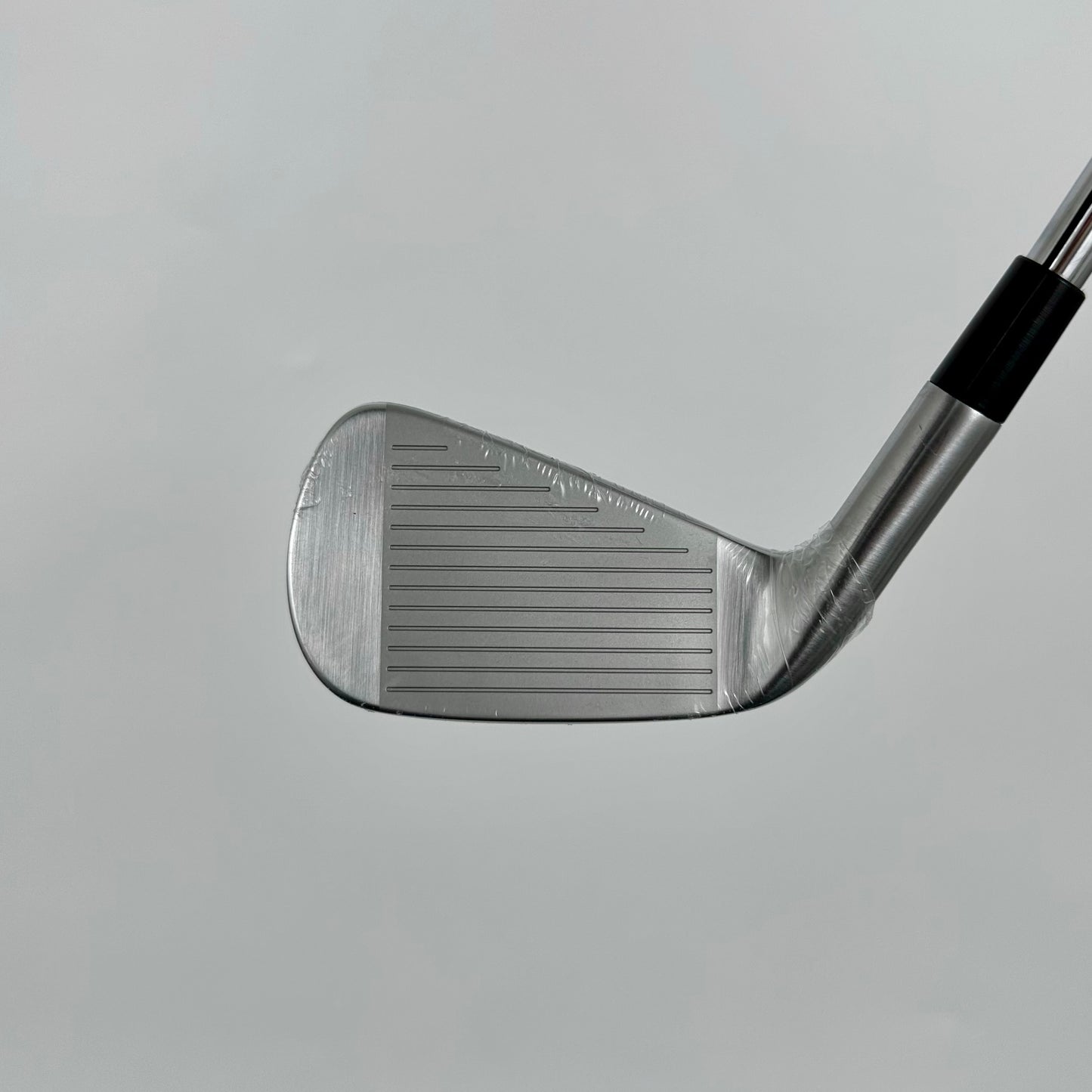 TaylorMade P770 J4 / Regular / Nippon N.S.PRO Modus 3 Tour 105 R