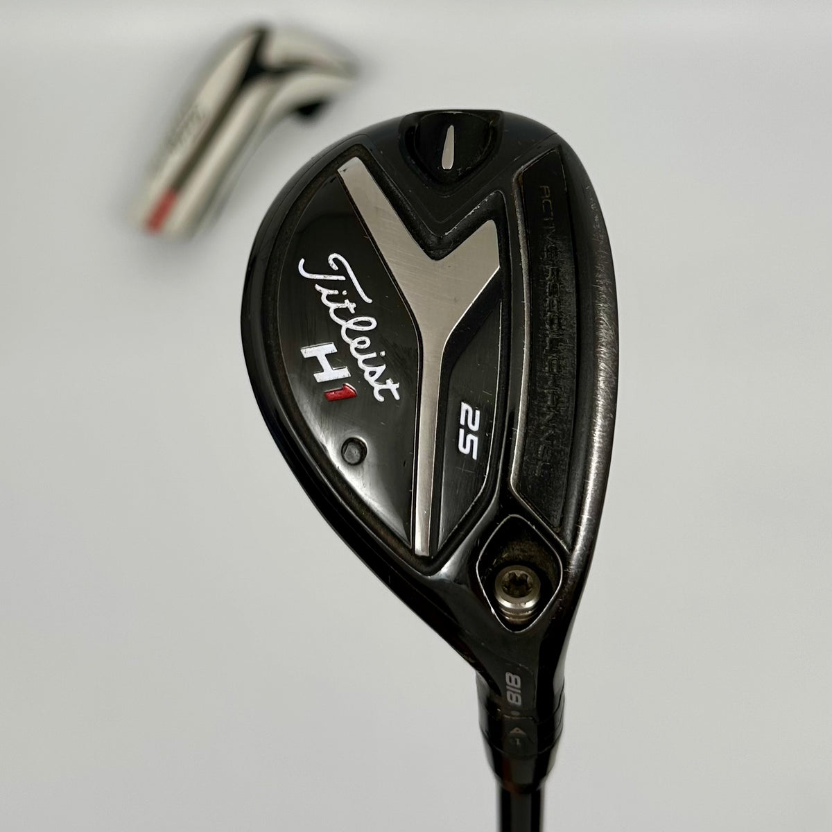 Titleist 818 H1 Hybrid 6 25° / Senior / Tensei CK Red 60HY A