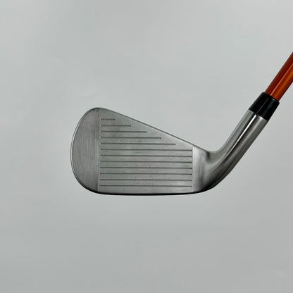 Titleist U500 Utility 2 17° / Stiff / Tour AD DI-85 Hybrid S