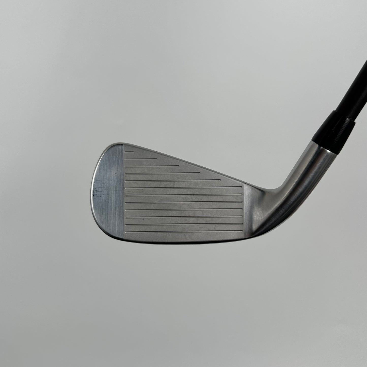 Titleist U505 Utility 4 22° / Stiff / Tour AD IZ-95 S Hybrid