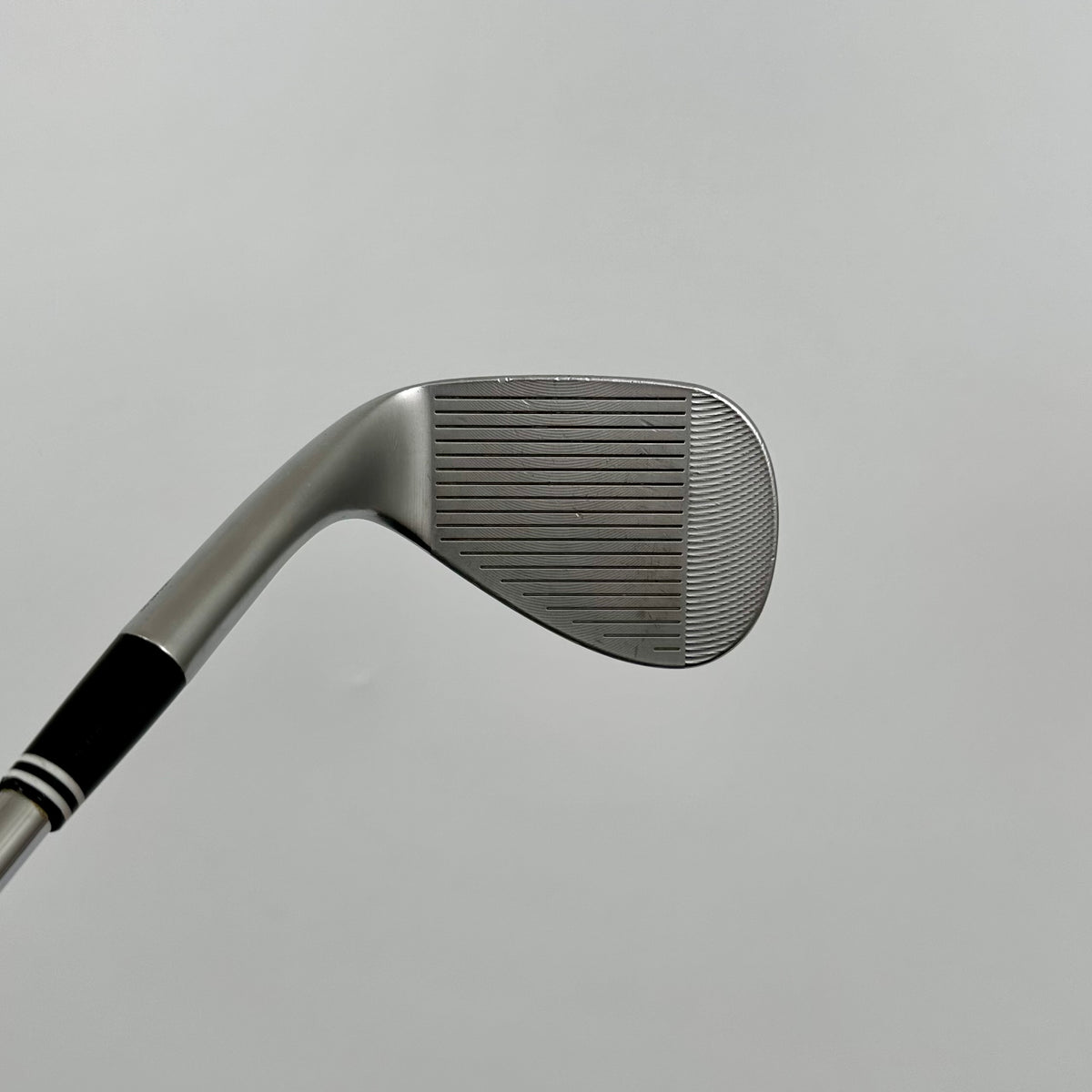 Cleveland RTX6 Zipcore 52° / Regular / Nippo N.S.PRO Modus 3 Tour 105 R
