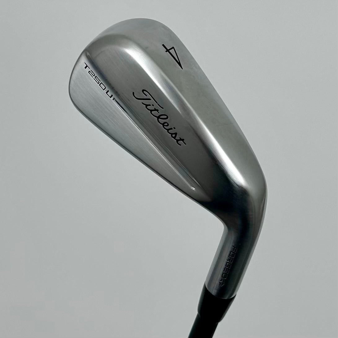 Titleist T250-U 4G Utility 4 22° / Stiff / Hzrdus Black Gen5 6.0 80g HY