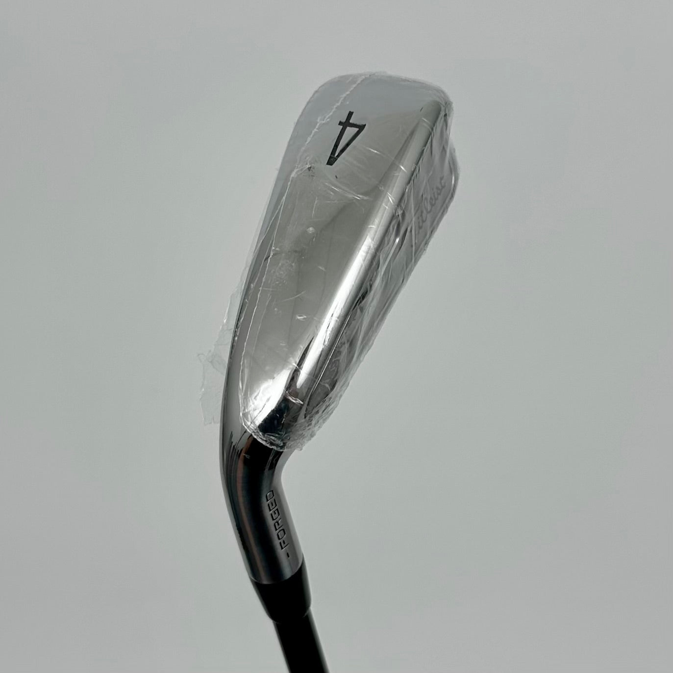 Titleist U505 Utility 4 22° / Regular / Hzrdus RDX Smoke 5.5 80g HY