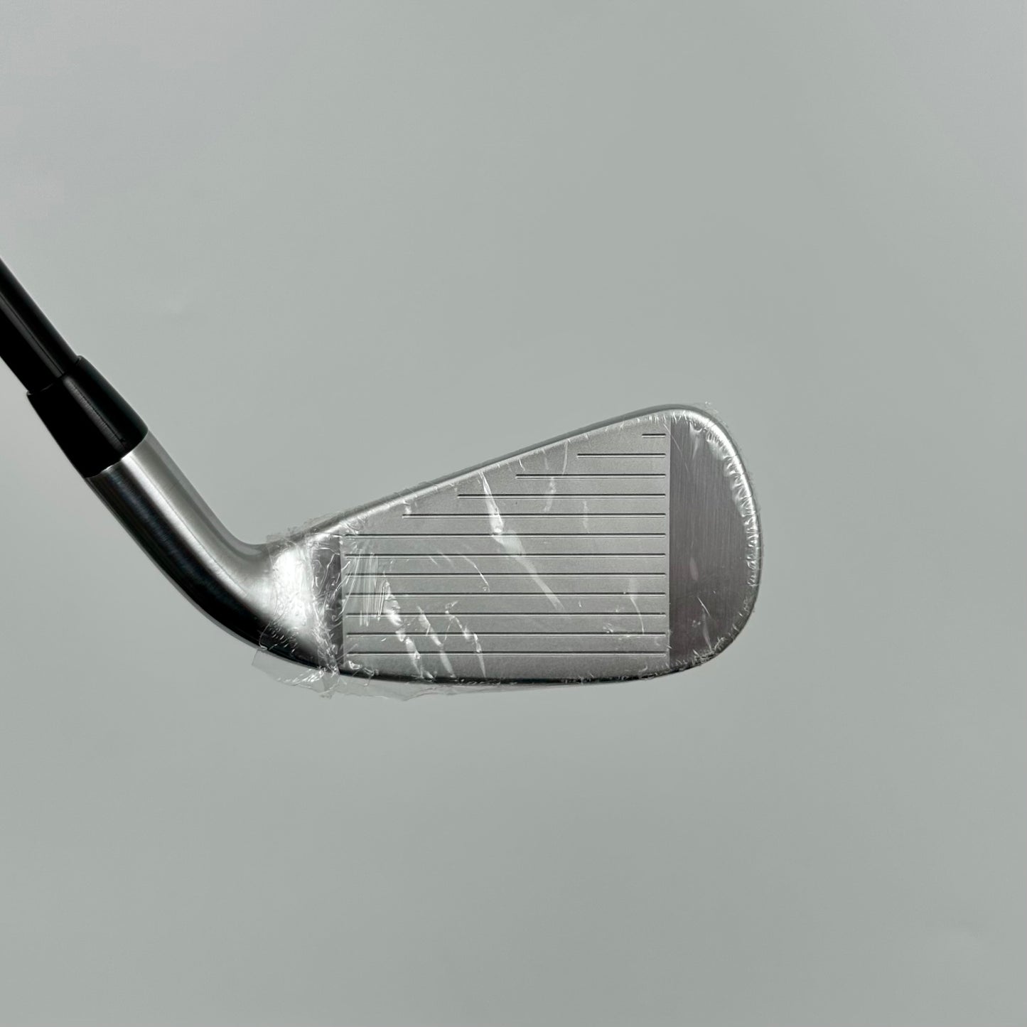 Titleist U505 Utility 4 22° / Regular / Hzrdus RDX Smoke 5.5 80g HY